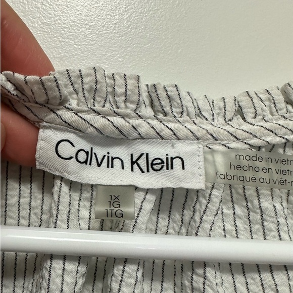 Calvin Klein Women's Plus Size Sportswear Everyday Loose Textured Stripe Blouse - Picture 9 of 12